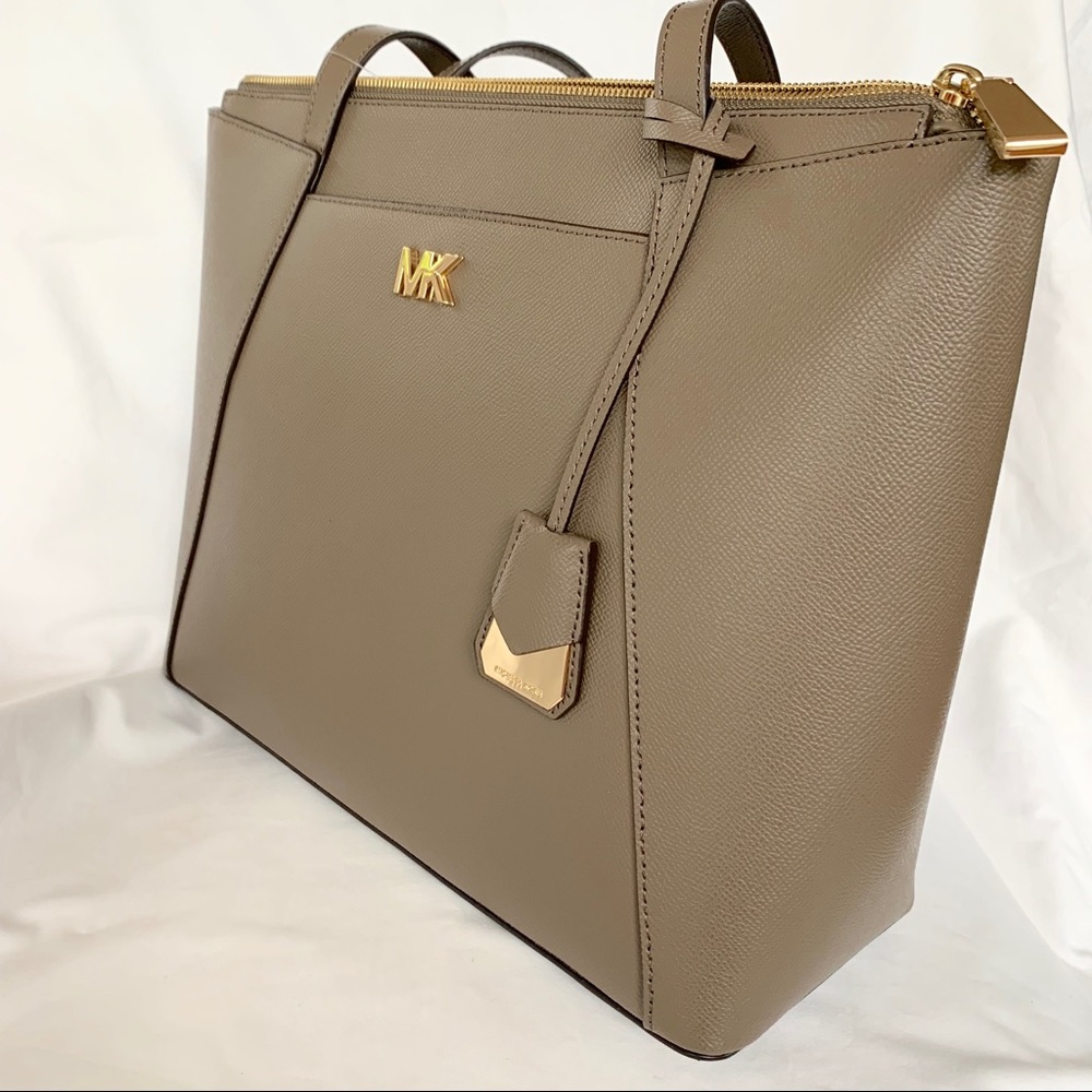 NWT MK genuine leather Maddie tote mushroom - Picture 3 of 8